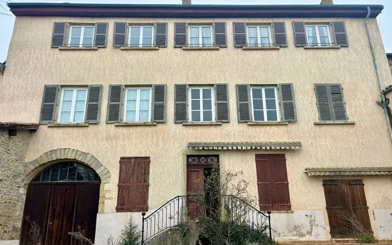 Photo 1