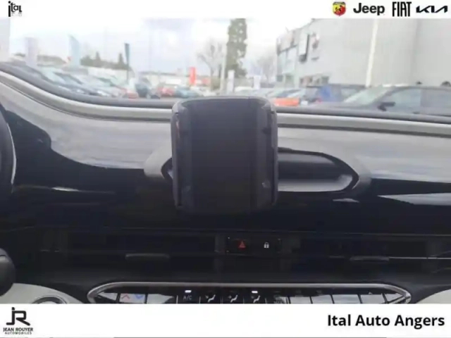 Fiat 500 e 95ch action — photo 8