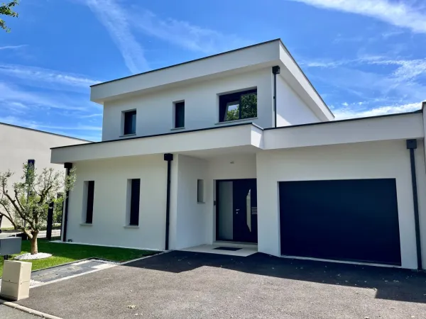 Maison 6 pièces 157 m²