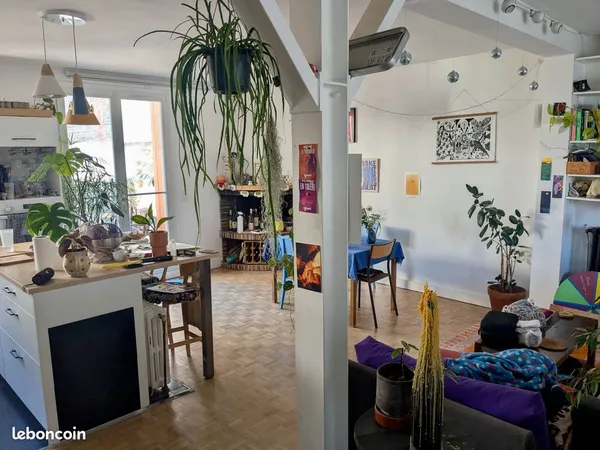 Appartement en location - 81m2 - bas montreuil