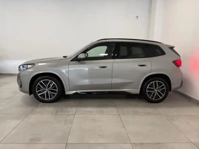 Bmw X1 sdrive18d 150ch m sport — photo 5