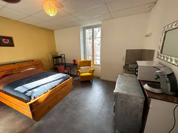 Studio 1 pièce 16 m²