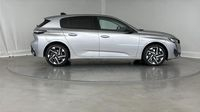 Peugeot 308 PHEV 180ch Allure Pack e-EAT8 — photo 4