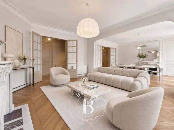 Vente Appartement - Paris 4 - 3 Chambres - Rénové - Meublé - Ascenseur