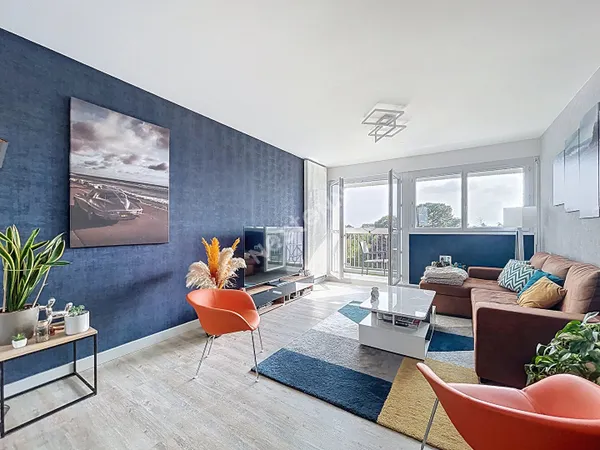 Appartement 3 pièces à vendre à Rezé - La Houssais, dernier étage avec cave et garage