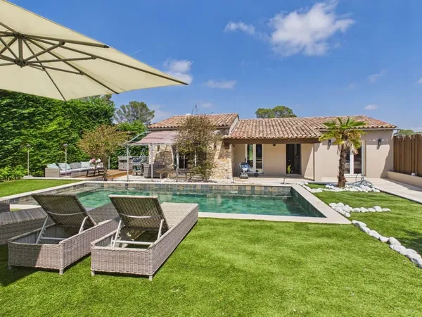 Maison 4 pièces 180 m²