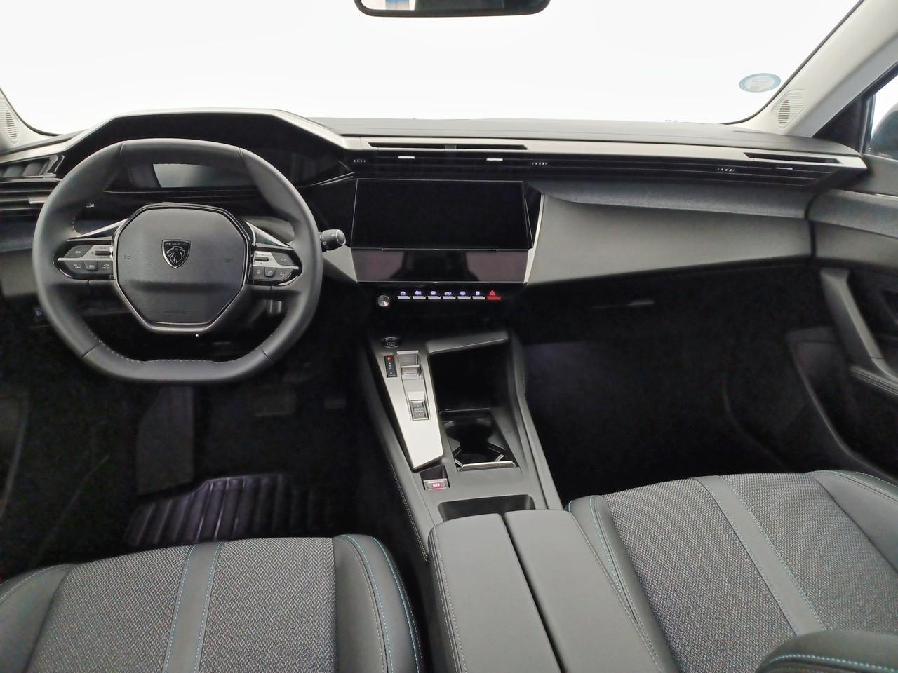 Peugeot 308 electrique 54 kwh 156ch allure — photo 8