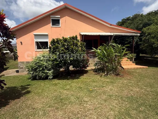 Maison 4 pièces 131 m²