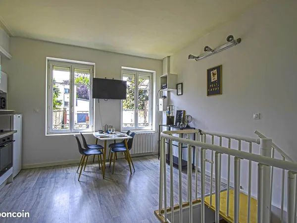 F2 MEUBLÉ 45 m² REFAIT À NEUF ROUEN GARE (RUE BOUQUET)