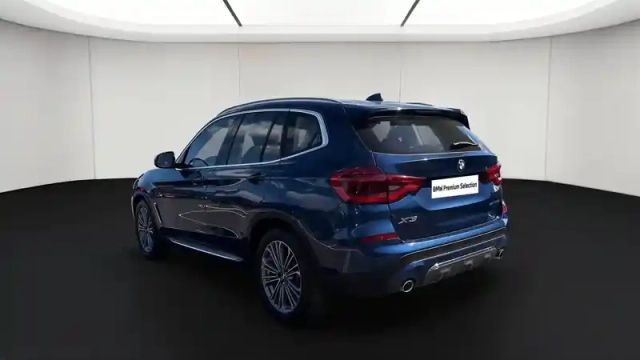Bmw X3 sdrive18d 150ch bva8 — photo 2