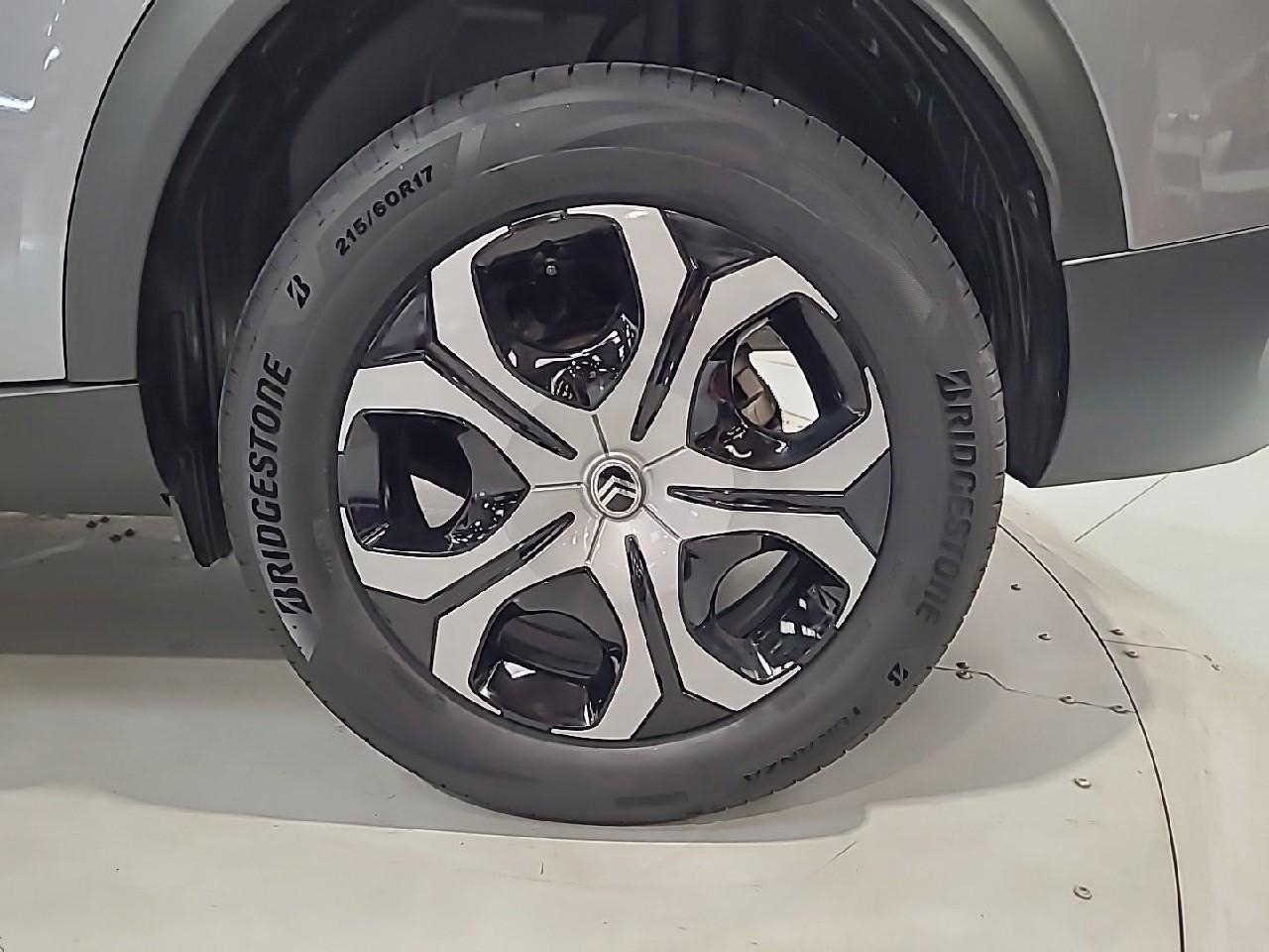 Citroën C3 Aircross hybride 145 ch aut plus — photo 16