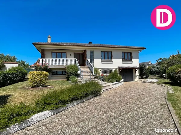 Maison 6 pièces 151 m²