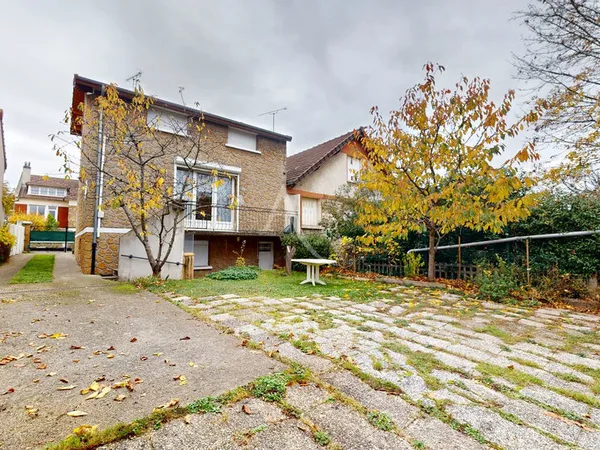 VILLEMOMBLE, Maison 4 chambres, 110m2