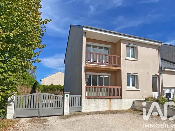Maison 8 pièces 156 m²