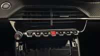 Peugeot 2008 1.2 PureTech 130ch S&S Allure EAT8 — photo 26