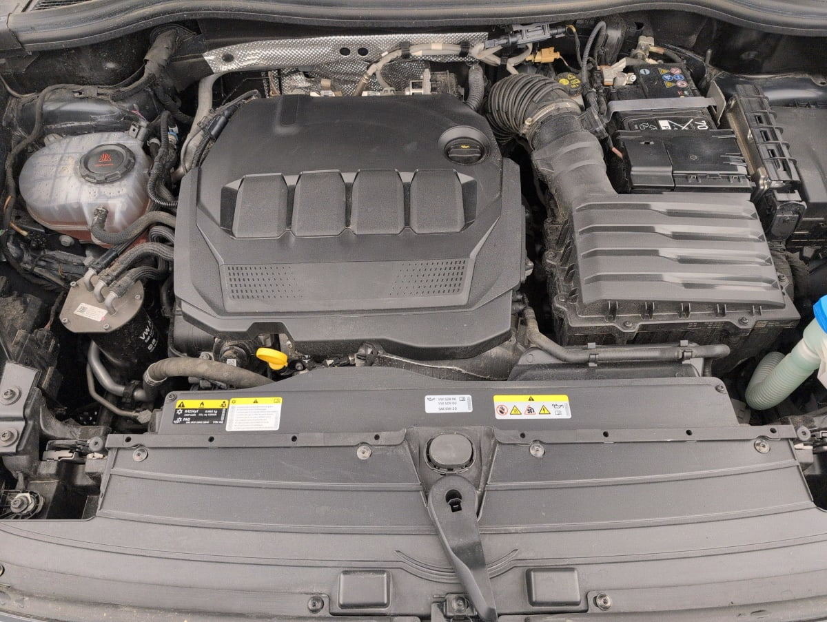 Volkswagen Tiguan — photo 20