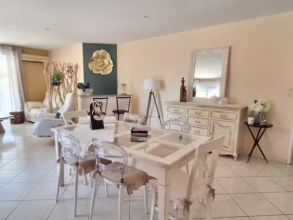 Maison 5 pièces 146 m²