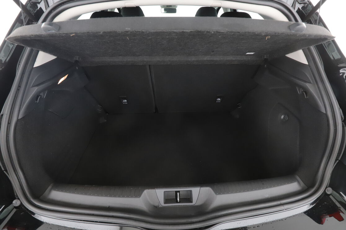 Renault Mégane 1.5 dCi Blue Business EDC — photo 16