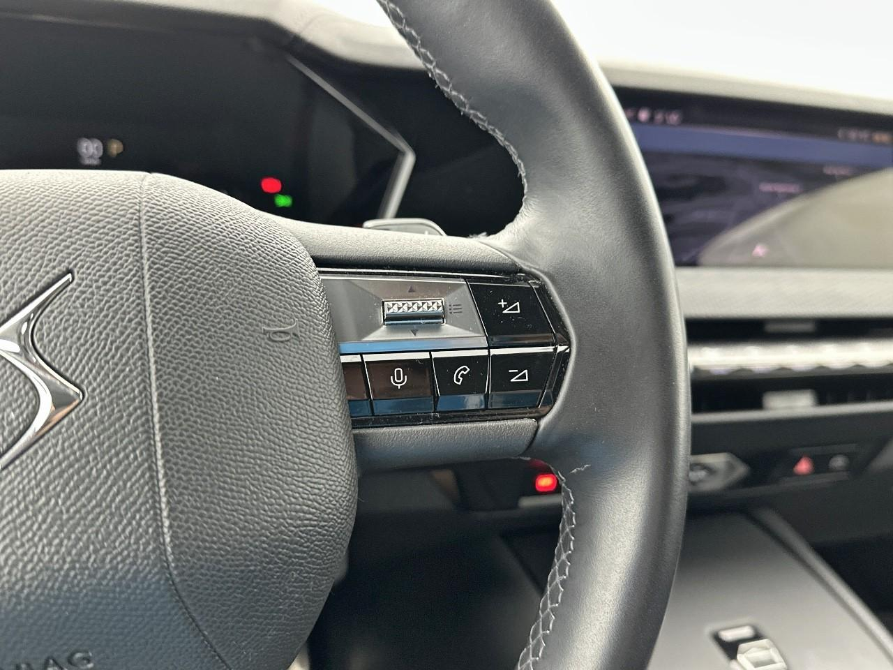 Ds Ds 4 puretech 180 eat8 cross rivoli — photo 19