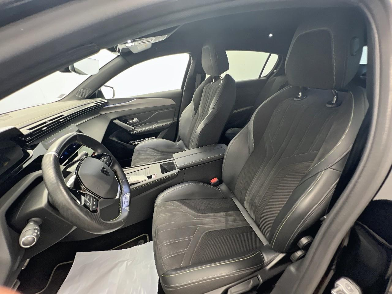 Peugeot 308 phev 225 e-eat8 gt — photo 9