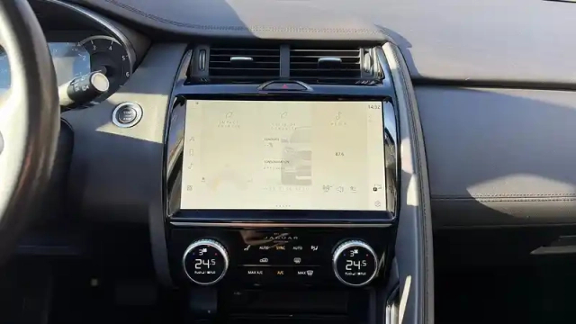 Jaguar E-Pace 2.0 p200 ch flexfuel mhev awd bva — photo 14