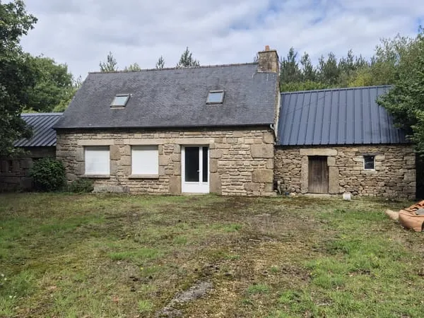 Maison en pierres à rénover, Kerpert (22480)