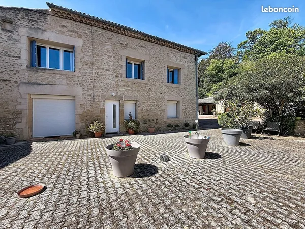 Appartement 5 pièces 32 m²