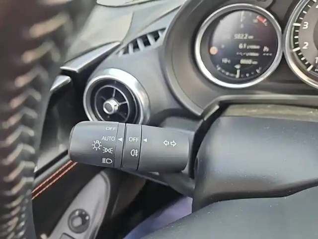 Mazda Mx-5 roadster 2.0l skyactiv-g 184 ch — photo 21