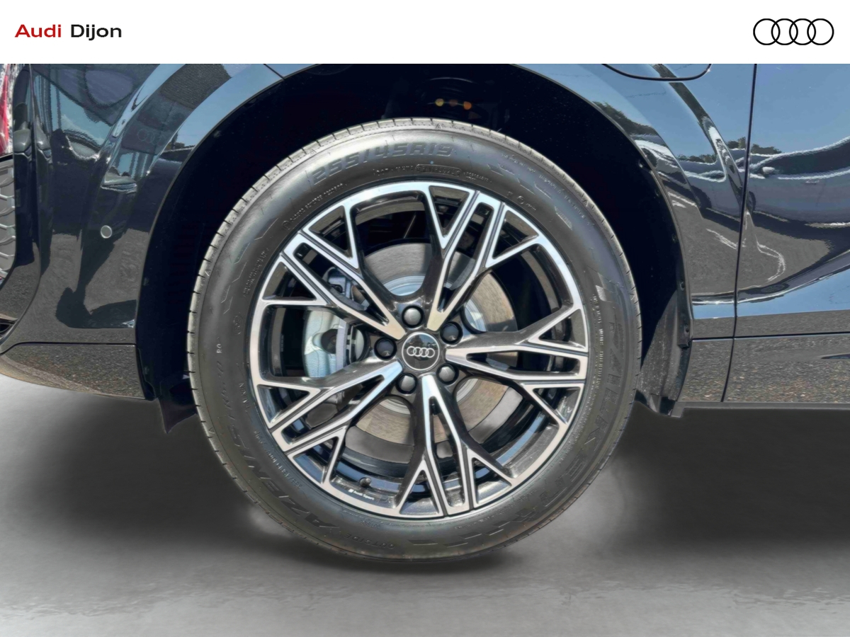 Audi Q3 Sportback e-hybrid 272 ch S tronic 6 — photo 13