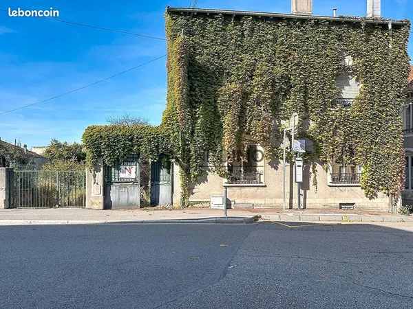 Immeuble 10 pièces 188 m²