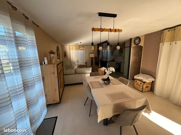 Maison de plein pieds 4 chambres