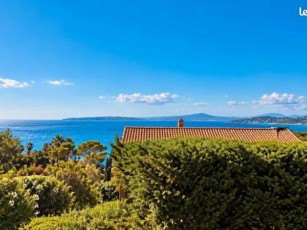 Villa 4 pièces 147 m²