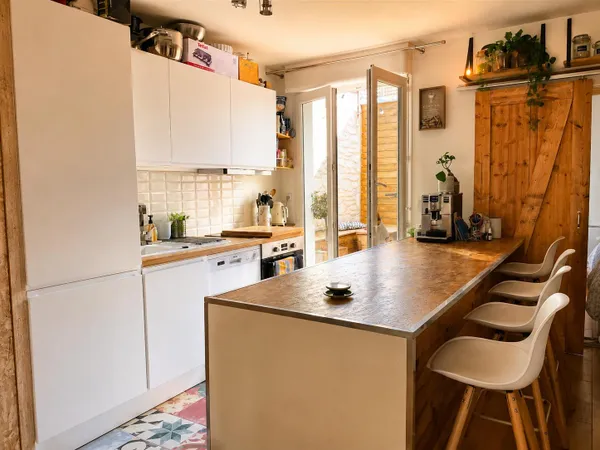 Vends appartement atypique