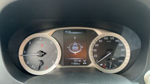 Nissan NP300 Navara 2.3 dCi 160 King Cab 4WD - N-Connecta – 2016 – 71806 km – Diesel – Boîte Manuelle — photo 24