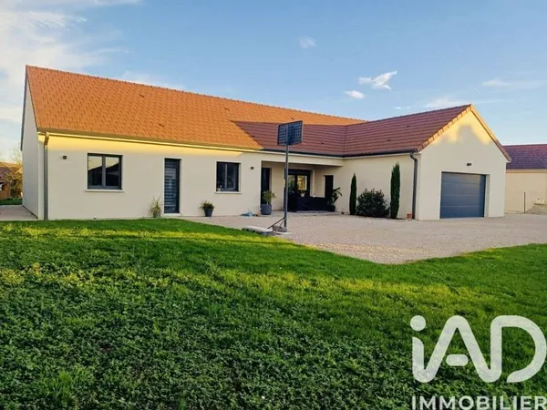 Maison 7 pièces 143 m²