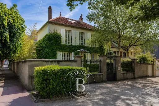 Maison 5 pièces 130 m²