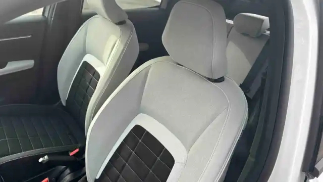 Citroën C3 turbo 100 ch bvm6 — photo 18