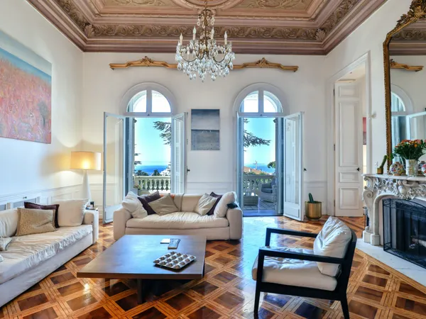 Appartement 6 pièces 292 m²