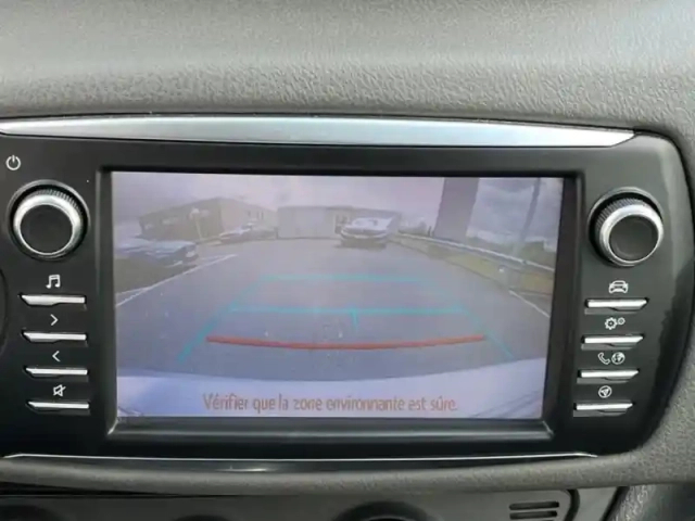 Toyota Yaris 70 vvt-i ultimate 5p — photo 13
