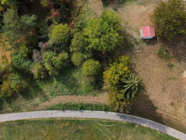 Terrain constructible 2145 m²