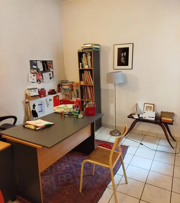 Photo 1