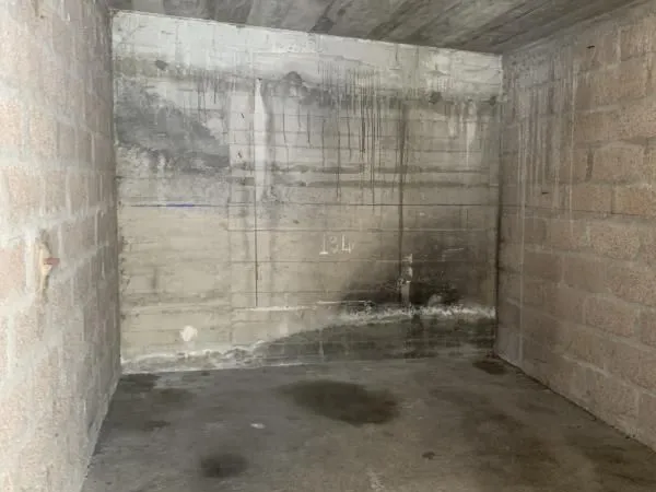 Garage 18 m² Le Puy En Velay
