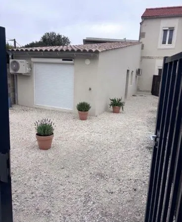 Appartement t2 à louer + cours