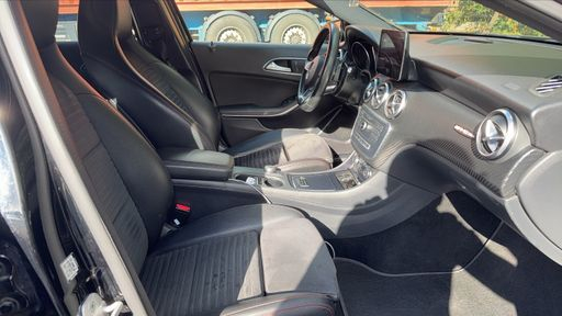 Mercedes Classe A 200 156 7G-DCT - Fascination – 2017 – 149236 km – Essence – Boîte Automatique — photo 28