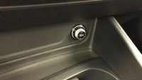Audi Q2 35 TFSI 150ch Design S tronic 7 — photo 30