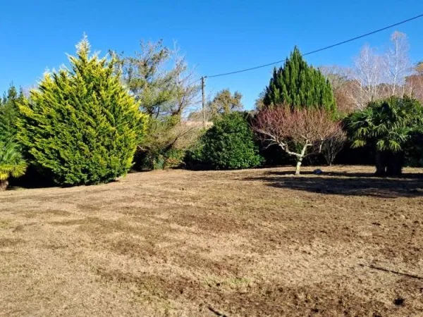Soustons Proche du centre 945 m2
