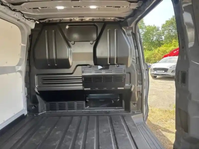 Ford Custom transit  fg 320 l1h1 2.0 ecoblue 150ch trail — photo 15