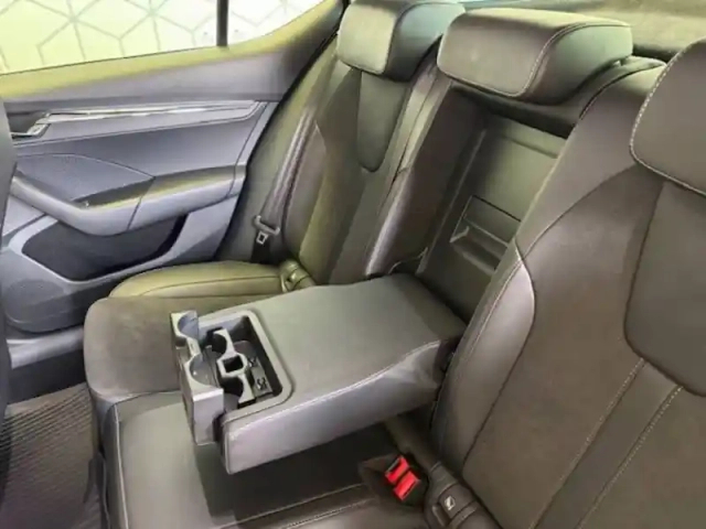 Skoda Octavia 2.0 tdi 150 ch dsg7 — photo 20