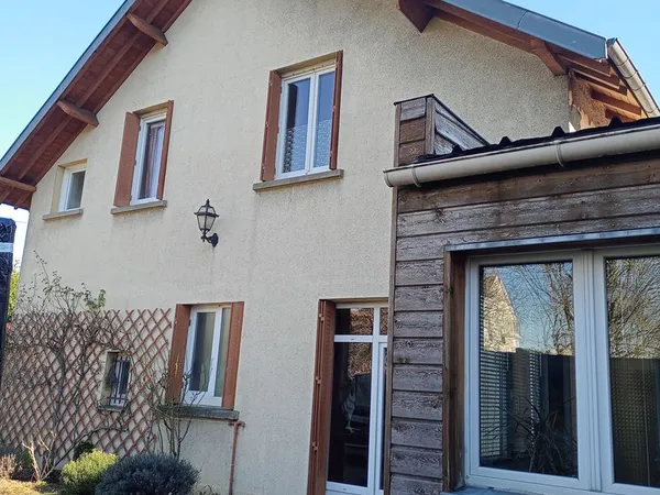 Maison individuelle lumineuse