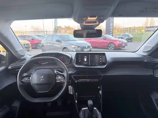 Peugeot 208 puretech 75 s&amp;s bvm5 — photo 38